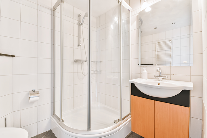 Shower-Cubicles-Outer